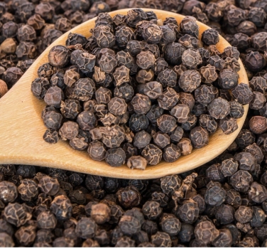 VIET NAM CLEAN STEAMED BLACK PEPPER 500,550,570 G/L