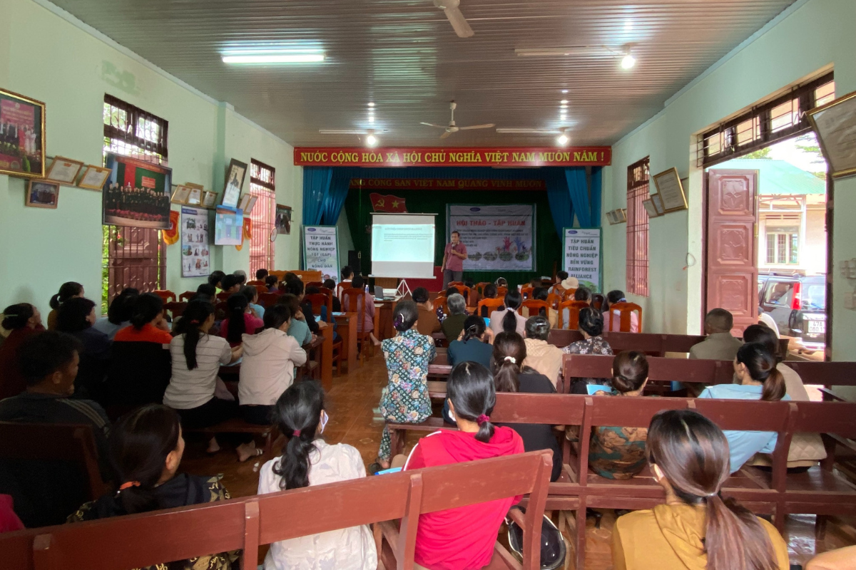 Ngày 11 tháng 7 tập huấn nông dân Nam Ban, Lâm Hà